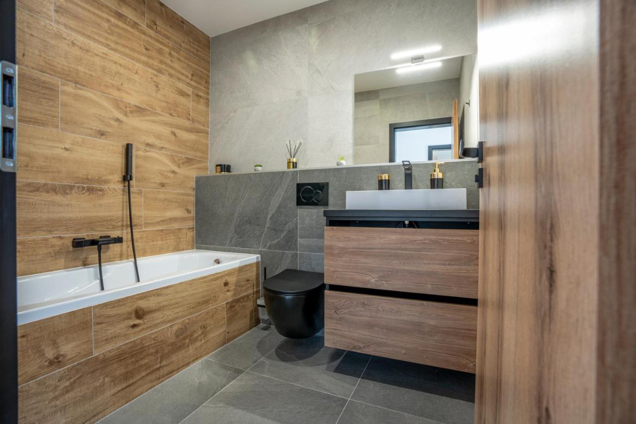 Lazenske Apartmany Náchod Extérieur photo